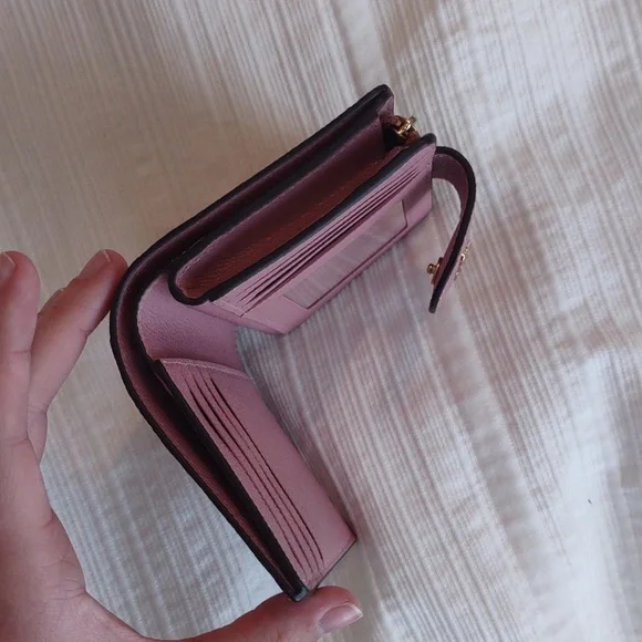 Coach Medium Corner Zip Wallet, Pink Leather Wallet - Picture 3 of 4